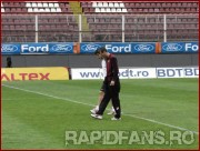 <<->> APASA pentru FOTO la dimensiunea mare <<->> <<->> 2007.04.21 RAPID dinamo (120)
